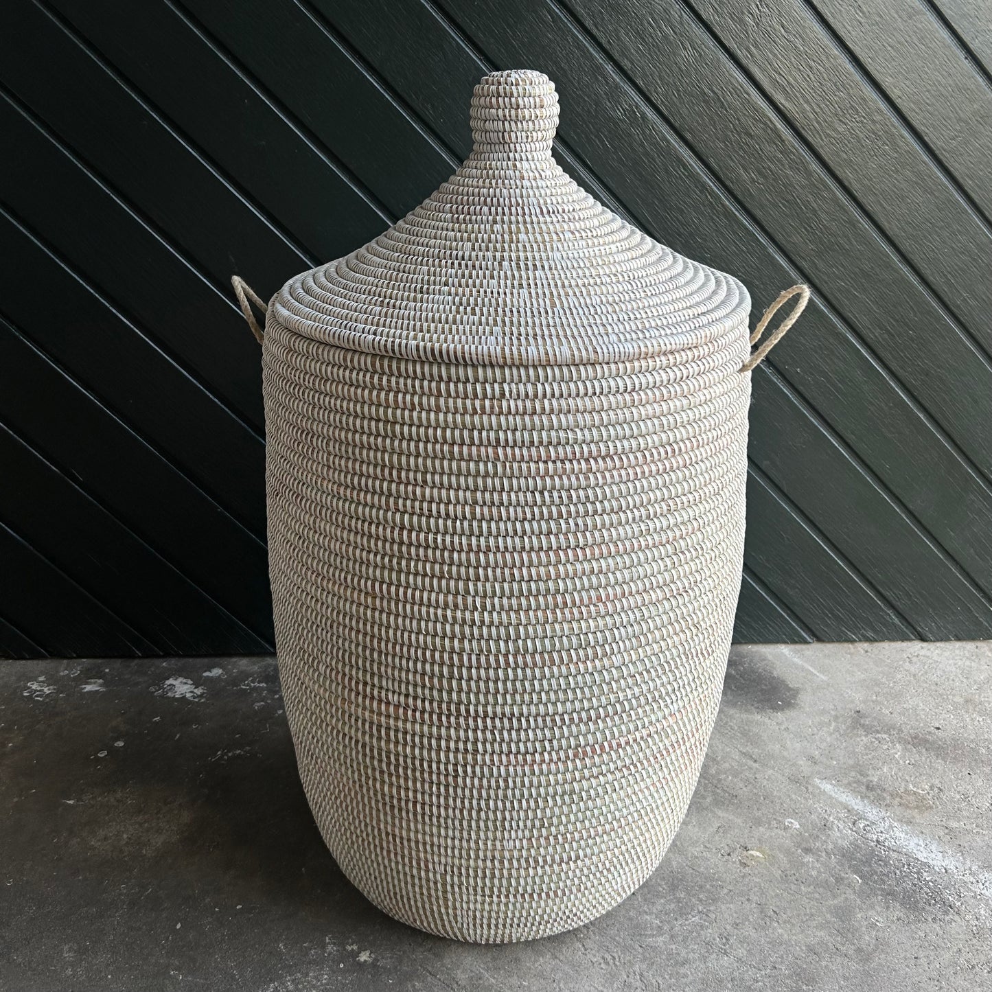 Laundry basket, White, handwoven with Senegal lid. Fair Trade