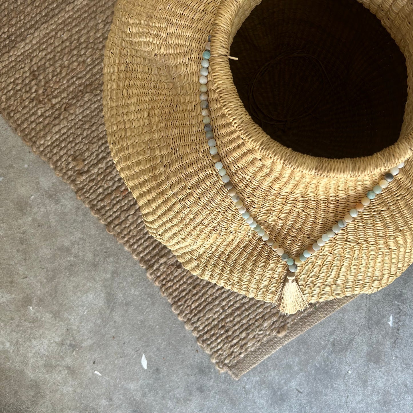 Mala pearl necklace, Agate stone