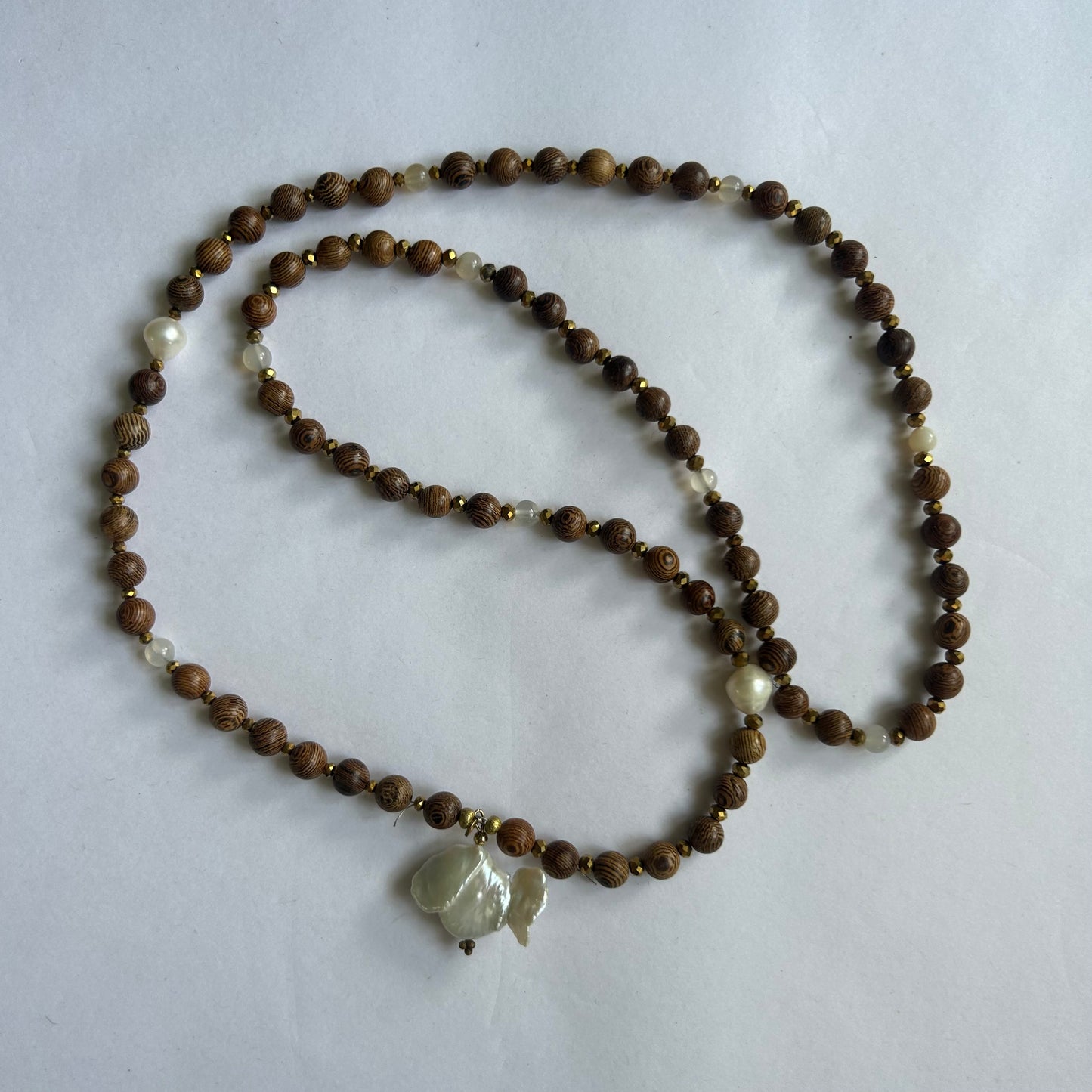 Mala pearl necklace, crystal pearls, freshwater pearls and wooden pearls