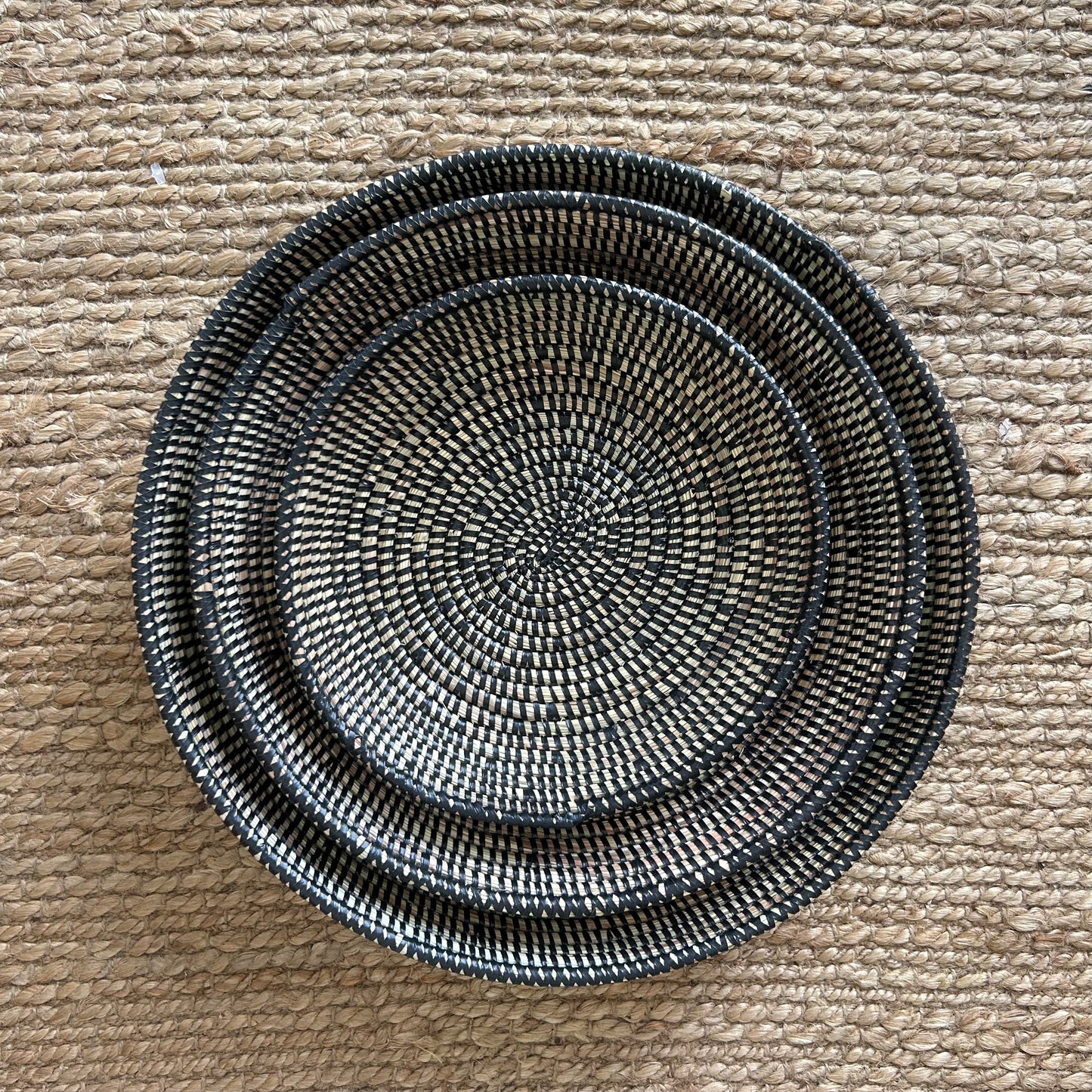 Bread basket / serving tray. Solid color, three sizes. Fair Trade, Senegal.