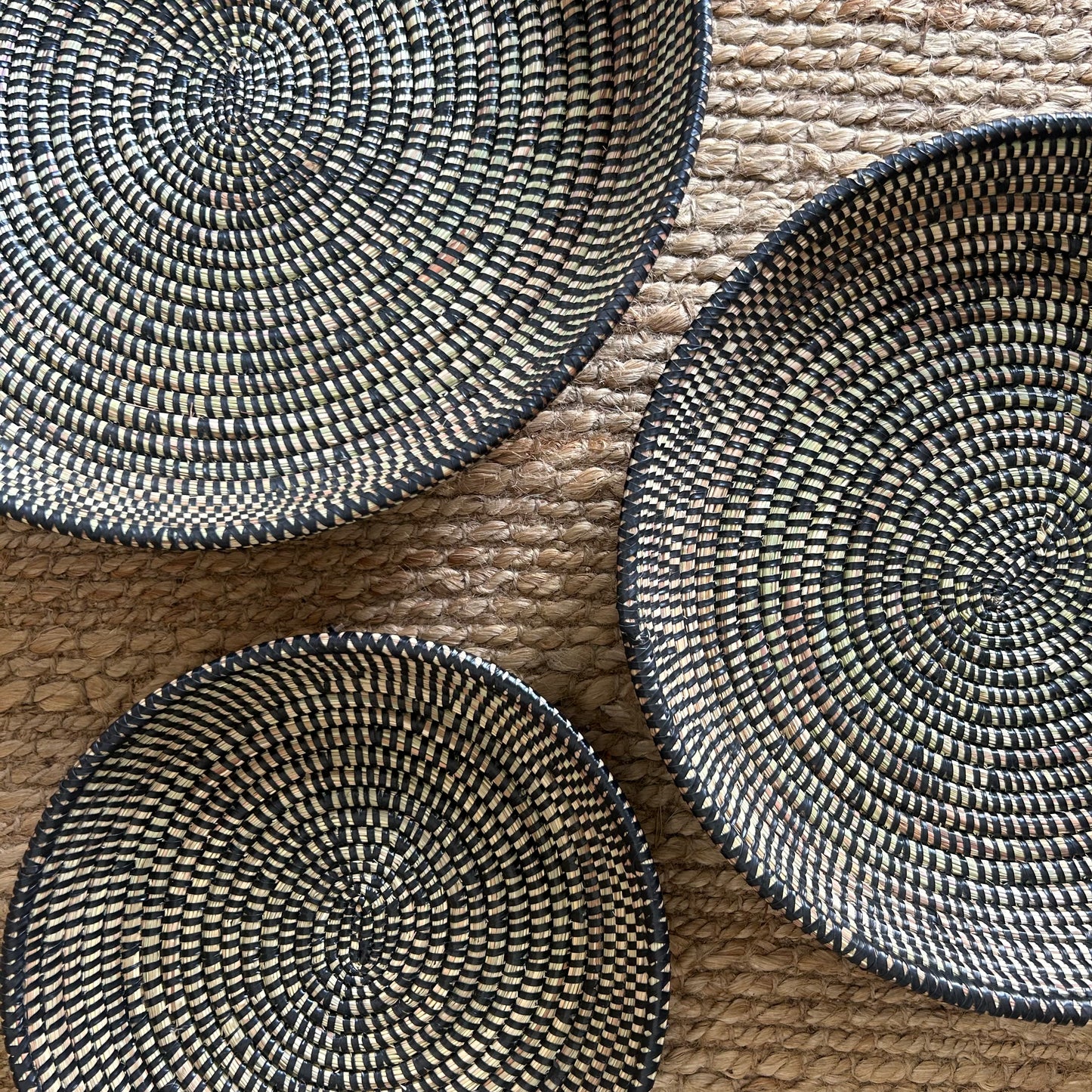 Bread basket / serving tray. Solid color, three sizes. Fair Trade, Senegal.