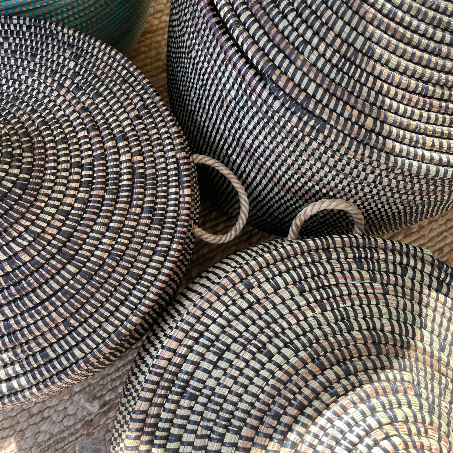 Laundry basket, black, hand-woven with lid. Fair Trade, Senegal
