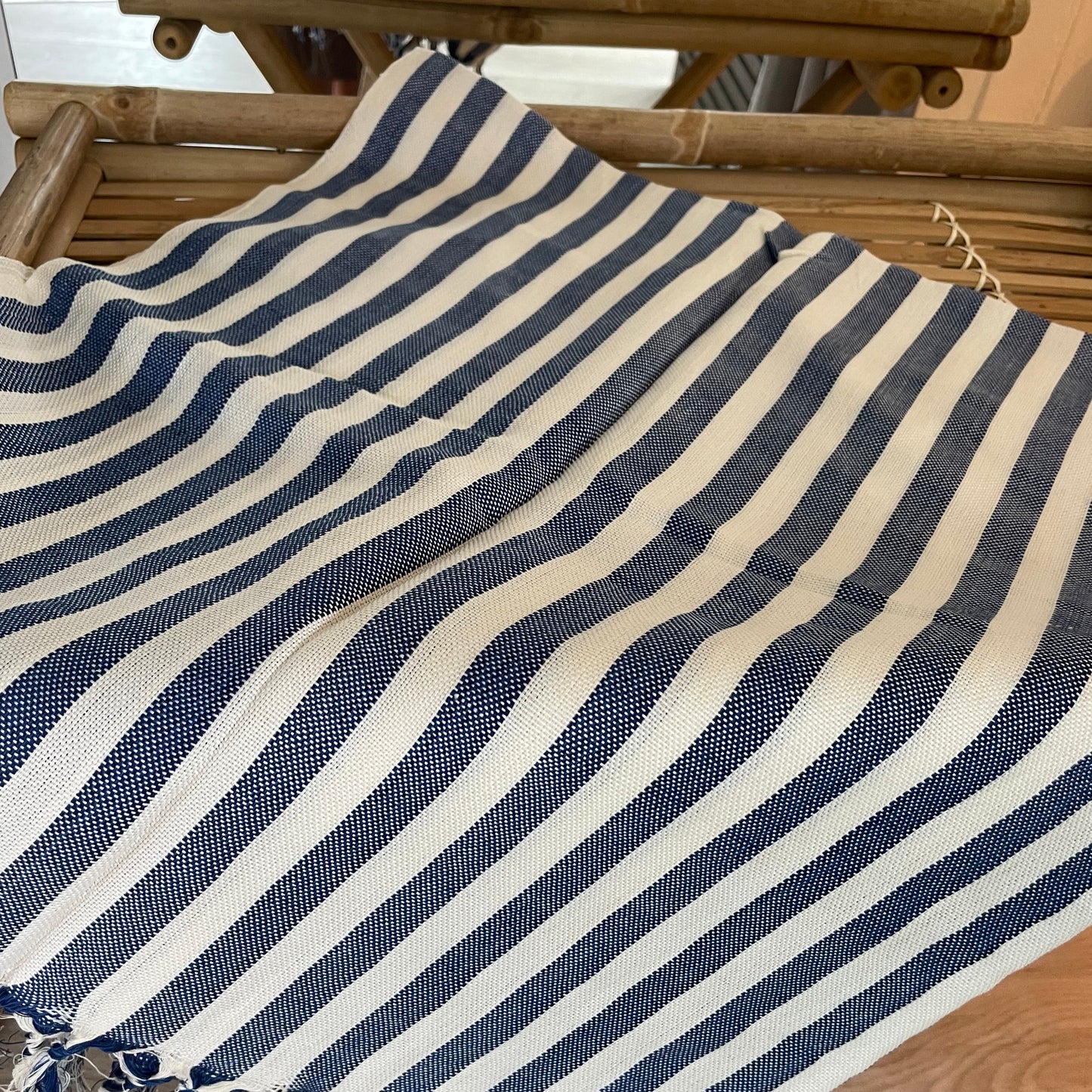 Hamam woven towels in 100% locally harvested cotton. Fair Trade from Syria