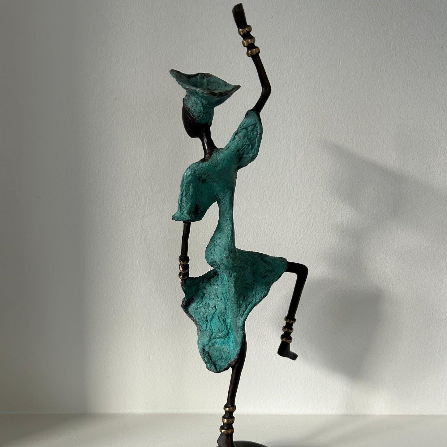 Brass art, 'Free spirit' in turquoise, 30-36 cm. Fair Trade, Burkina Faso