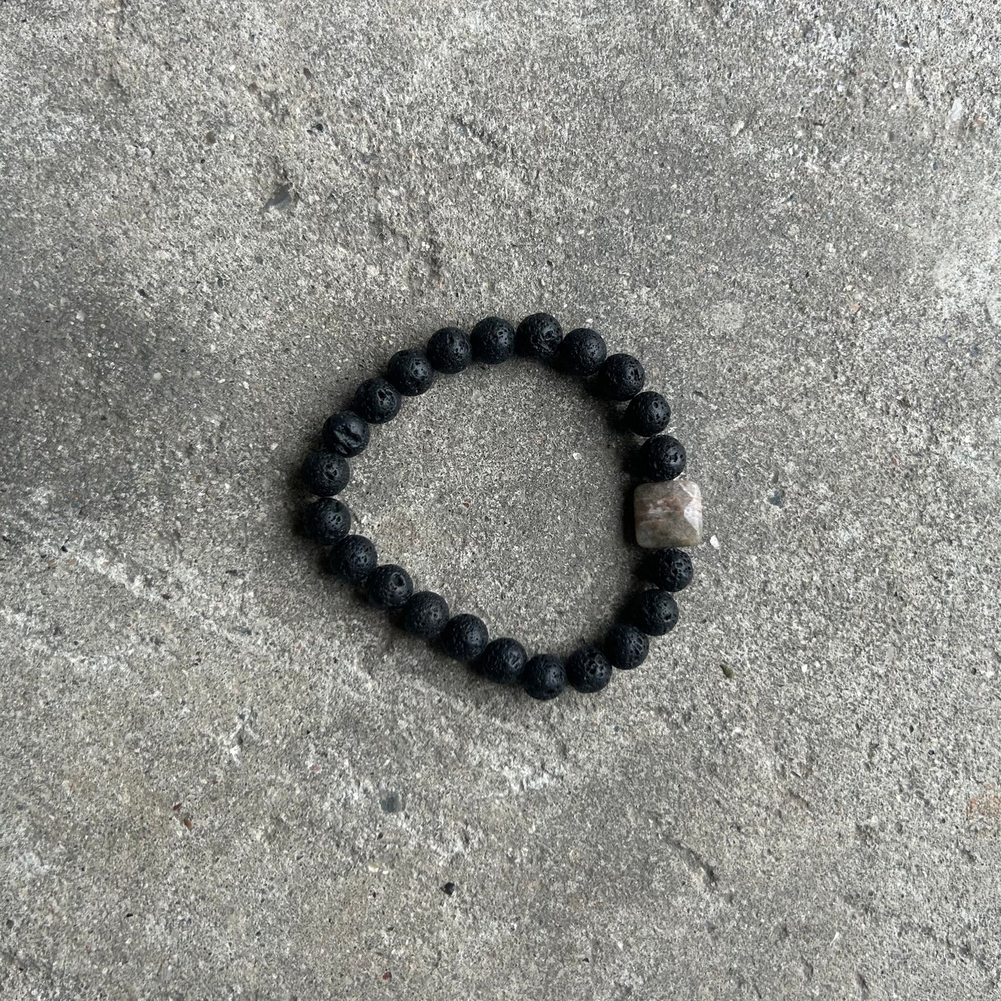 Men's bracelet, polished lava stones & square agate charm