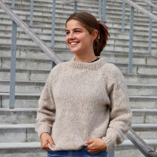 Coffee Beanies, Alpaca wool sweater, Sand, Burundi