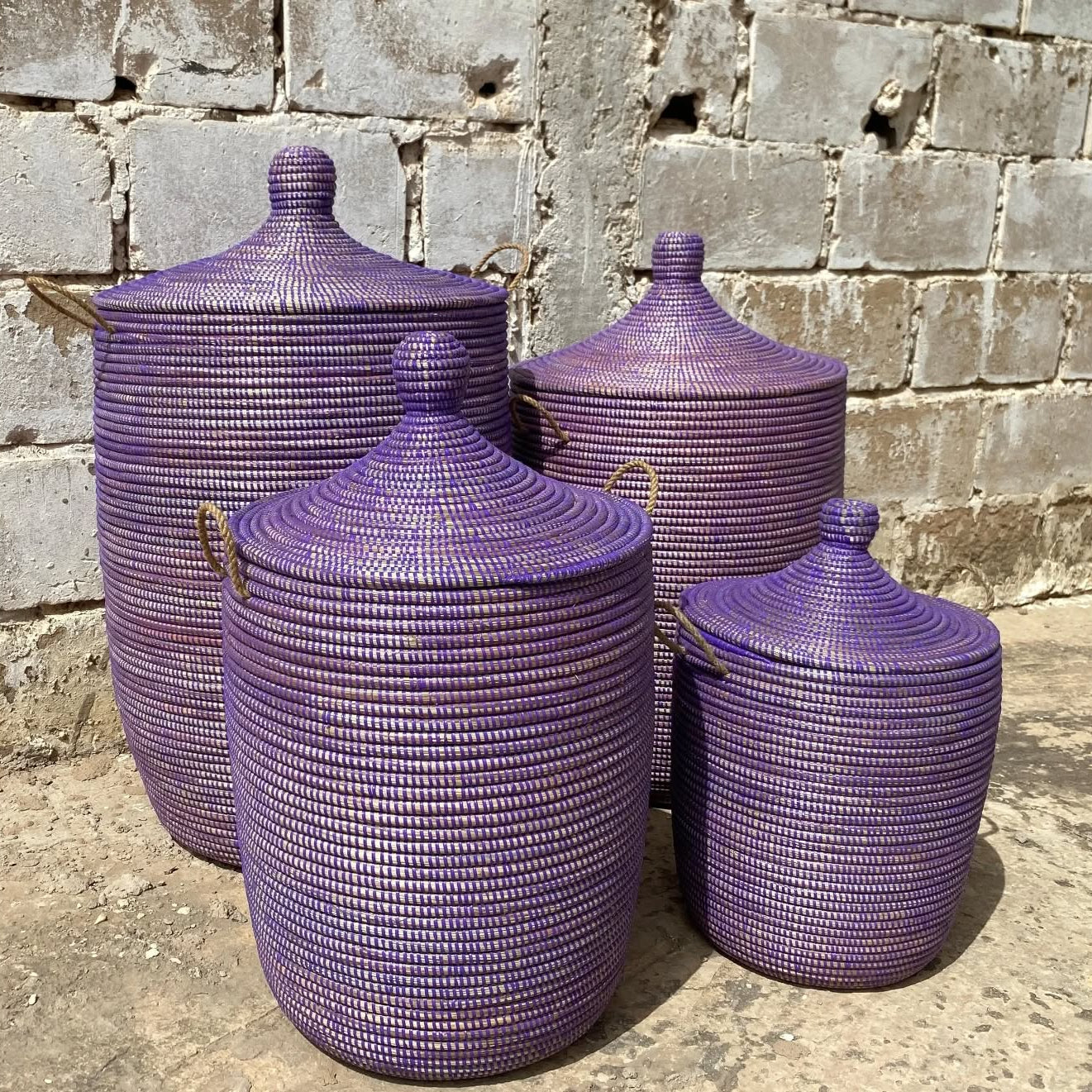 Lilla vasketøjskurv, håndflettet med Senegal-låg. Fair Trade