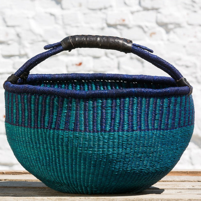 Bolga basket, three sizes. Handwoven in sea grass. Nature and black. Fair Trade and from Ghana