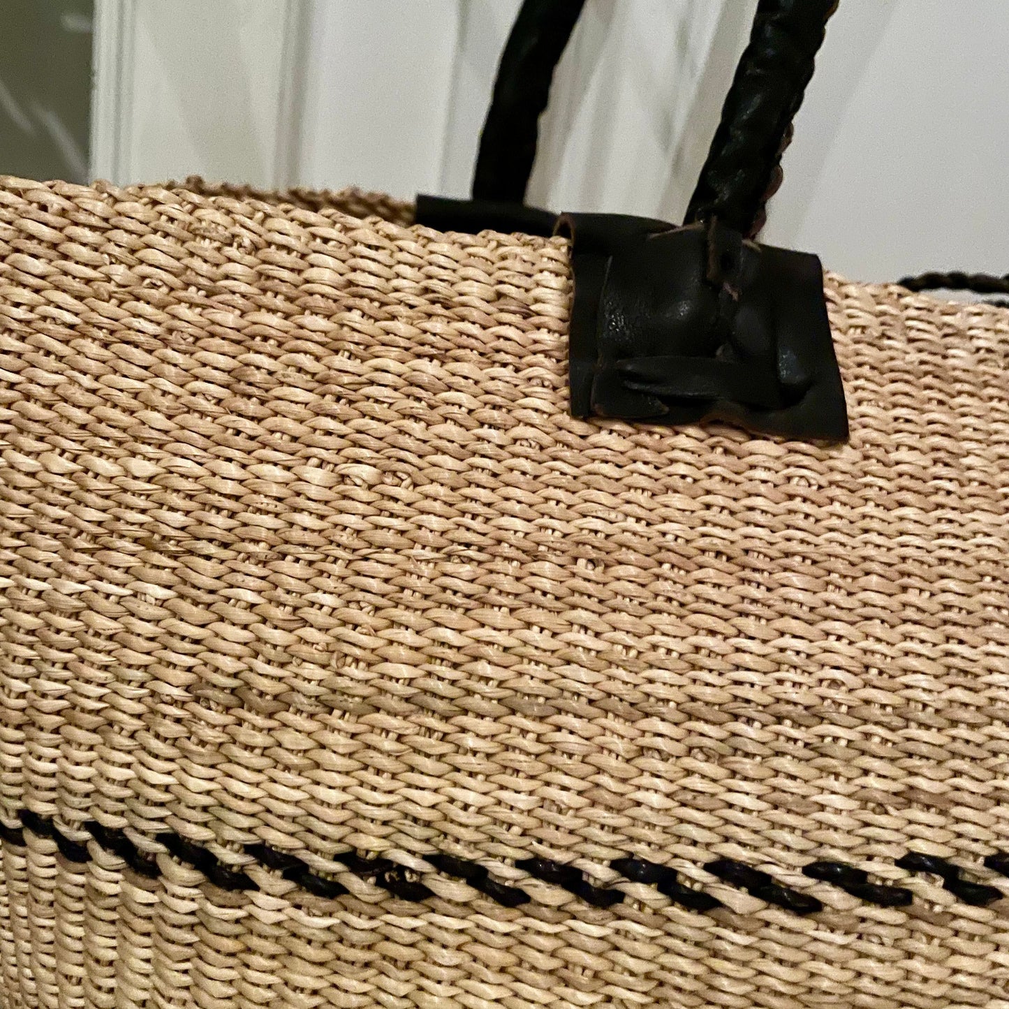 Large beach bag in elephant grass. Natural color with black leather handle. Fair Trade, Ghana