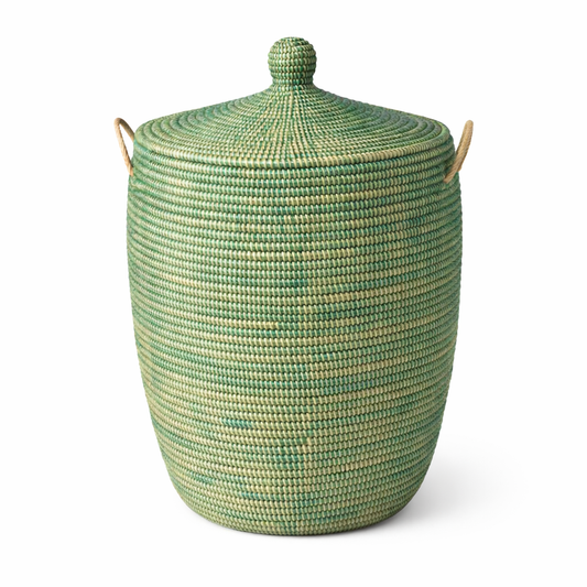 Grøn vasketøjskurv, håndflettet med Senegal-låg. Fair Trade