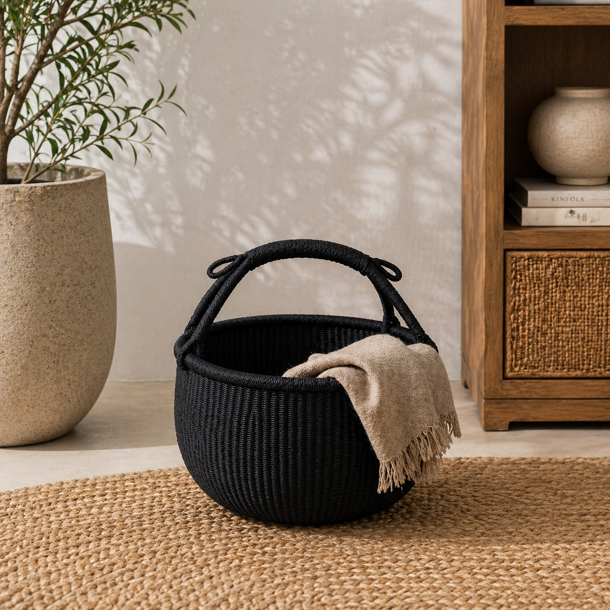 Bolga basket. Black. Fair Trade, Ghana