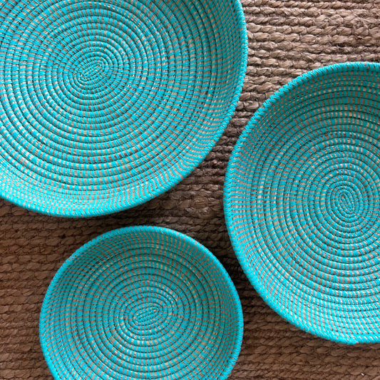 Bread basket / serving tray. Solid color, three sizes. Fair Trade, Senegal.