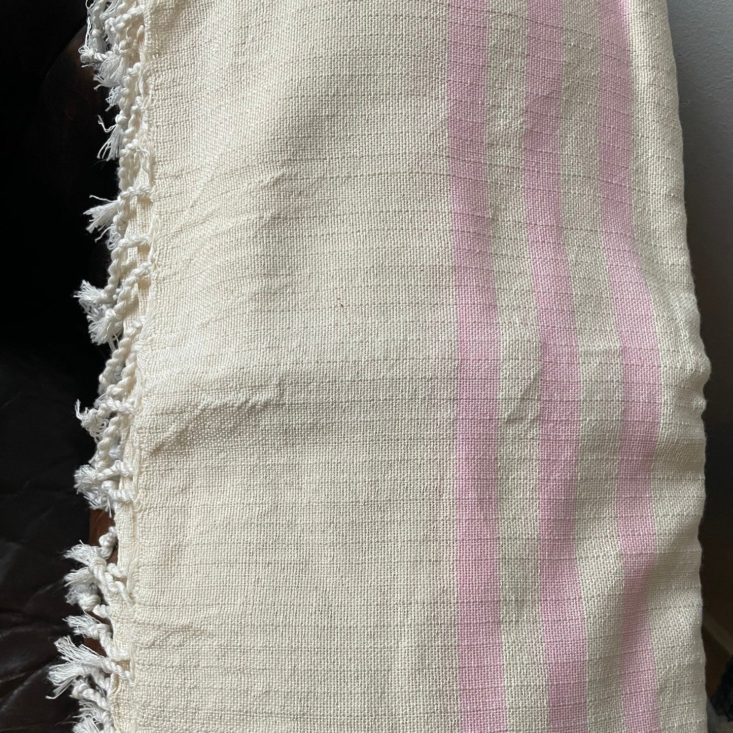 Hamam woven towels in 100% locally harvested cotton. Fair Trade from Syria