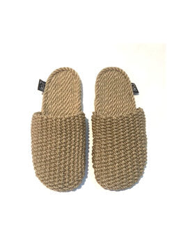 Slippers (slippers), handmade from plastic from the sea. Sustainable from Nicaragua